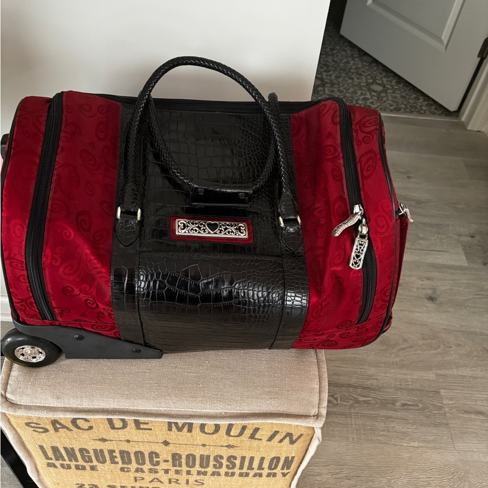 Brighton Vintage Red Black Croc Embossed Leather Carry On Weekender bag.